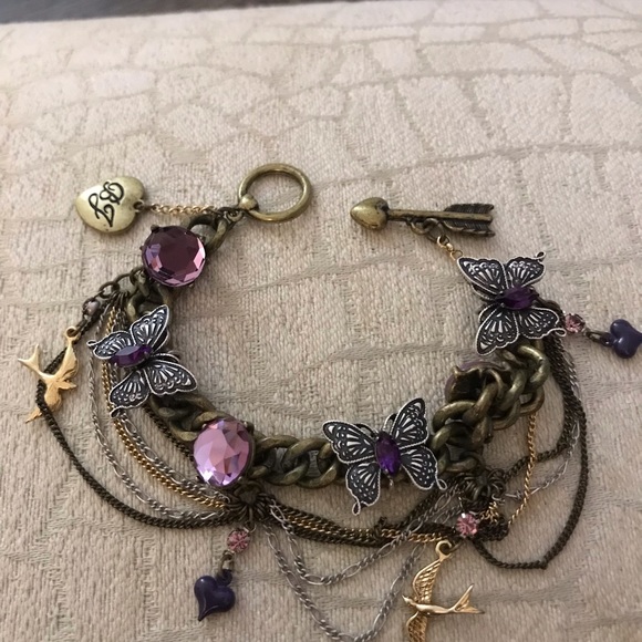 Betsy Johnson - Picture 2 of 2